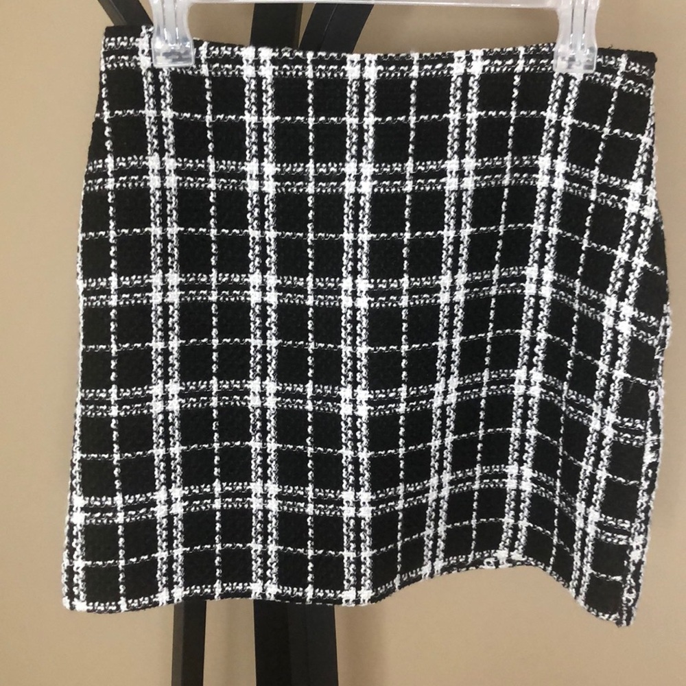 TWEED MINI SKIRT